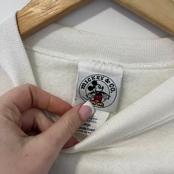 Disney World Newport Bay Club Oversize Sweatshirt Size Large - Picture 4 of 5